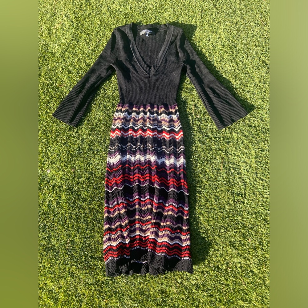Nine West long sleeved black/multi colored midi dress, size S